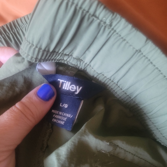 TILLEY lightweight Trek olive green hiking shorts size L - Picture 4 of 4